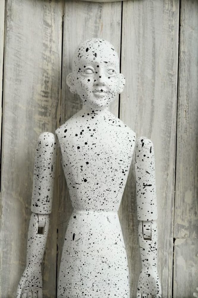 Sculptures, statuettes et miniatures - CHANALLI Statuette en bois - DESIGN PHILIPPINES OBJECTS
