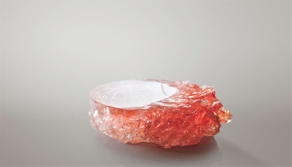 Sculptures, statuettes et miniatures - Materiality Vol. 4 : Table basse par Eduard Locota. Sculpture et design en verre acrylique - LO CONTEMPORARY