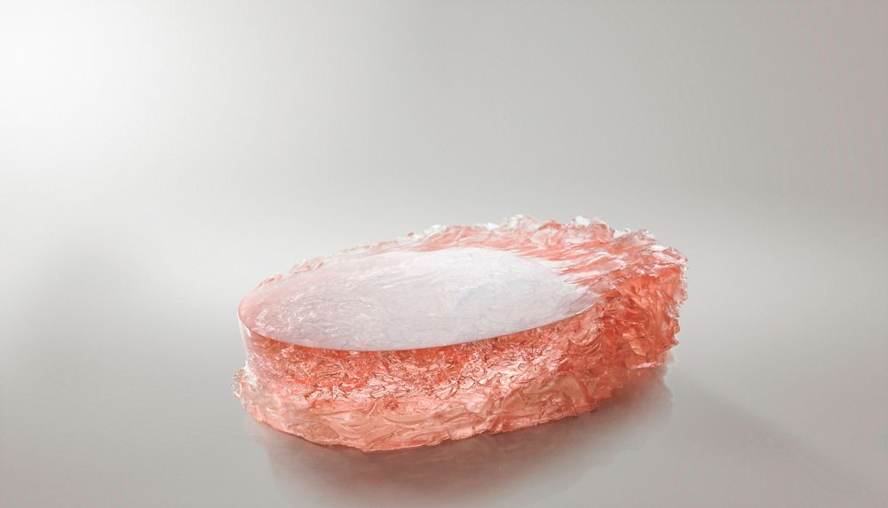 Sculptures, statuettes et miniatures - Materiality Vol. 4 : Table basse par Eduard Locota. Sculpture et design en verre acrylique - LO CONTEMPORARY