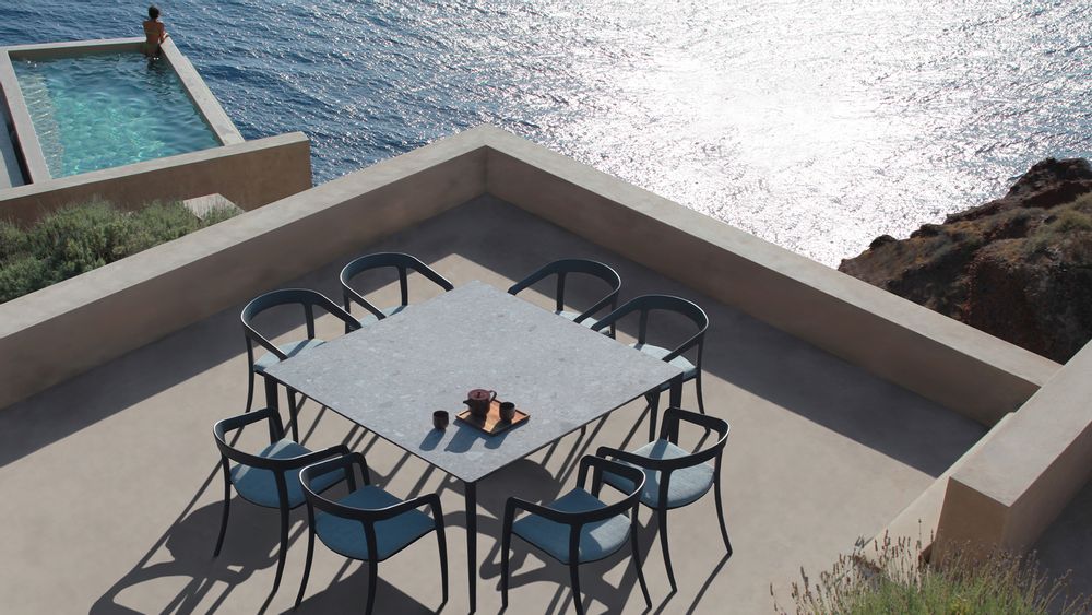 Dining Tables - U-nite table - ROYAL BOTANIA