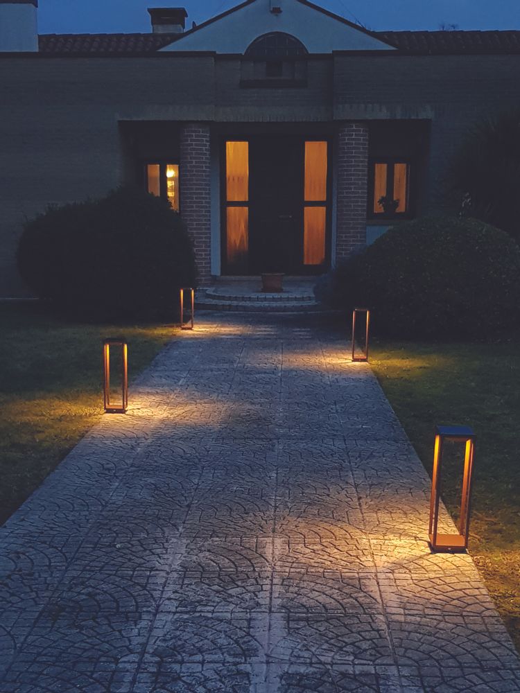 Outdoor floor lamps - Home - ZAFFERANO LIGHTING