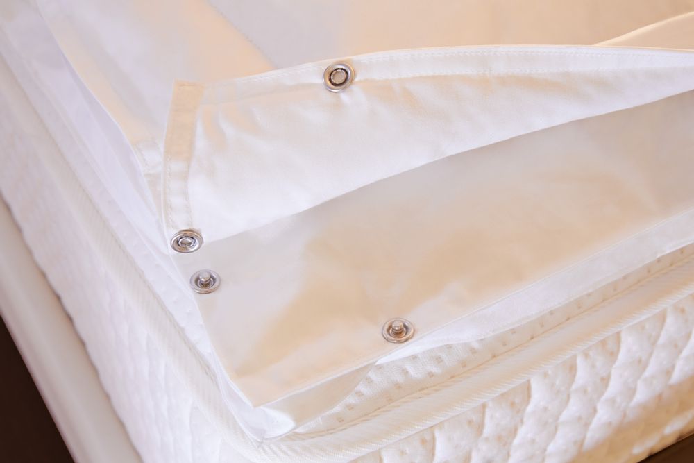 Comforters and pillows - TWIN TOPPER mattress topper - BRINKHAUS