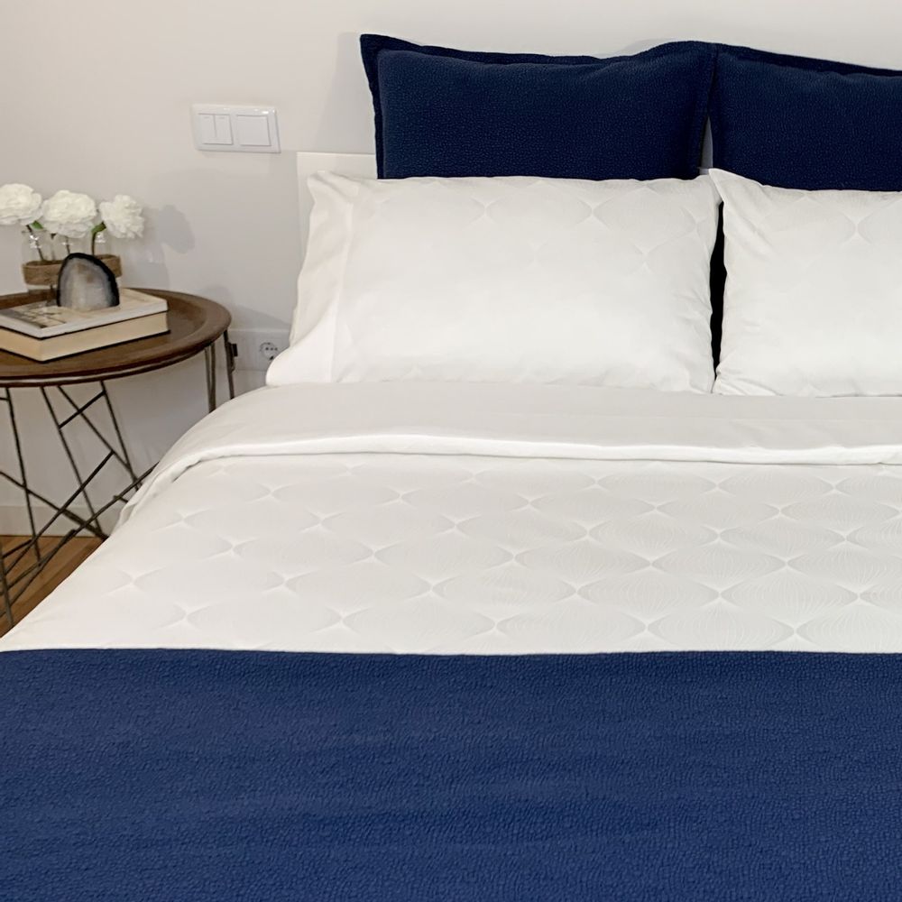 Linge de lit - Housse de Couette Blanche + 2 Taies d'Oreiller - Douro Valley - VIDDA ROYALLE
