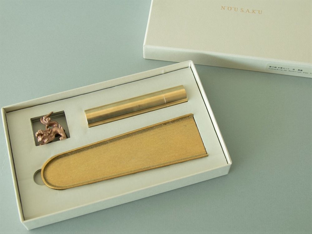 Objets de décoration - Ensemble brûleur d'encens laiton - le Lion - avec bâtonnets d'encens - NOUSAKU