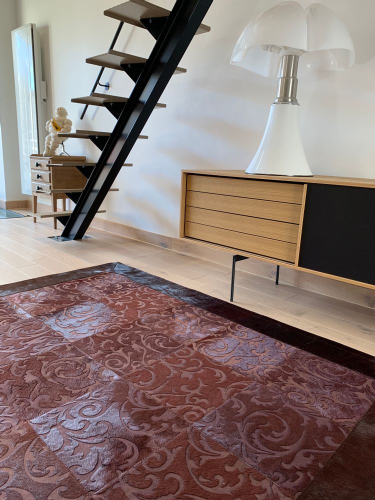 Contemporary carpets - Genuine cowhide dyed rug and lazer - TERGUS