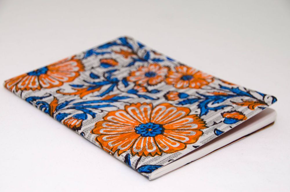 Papeterie bureau - PROTEA CARNET EN JOURNAUX IMPRIMES ET PAPIERS RECYCLÉS - RUE RANGOLI