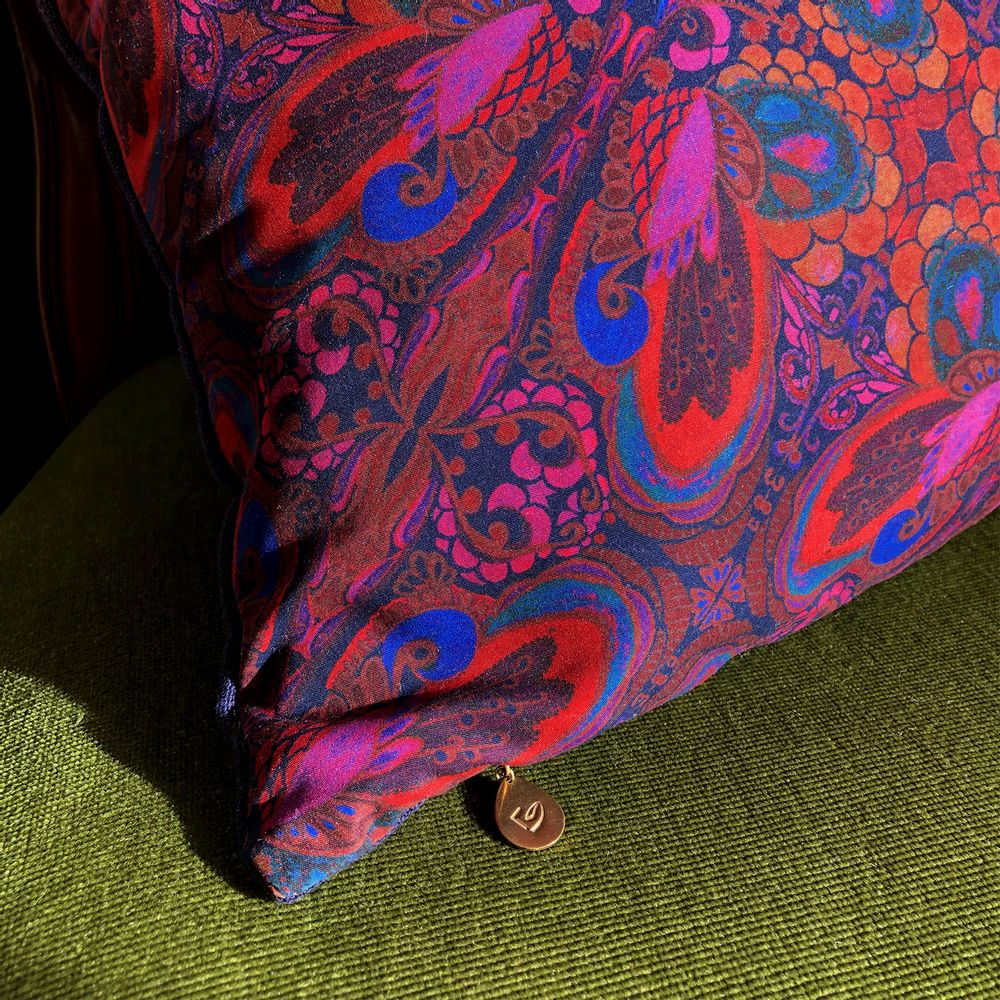 Fabric cushions - Suyay Cushion Cover - IMOGEN HOPE