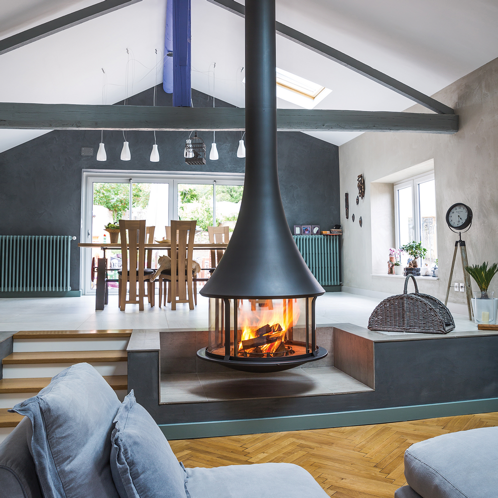 Unique pieces - Central wood fireplace ZELIA 908 - JC BORDELET