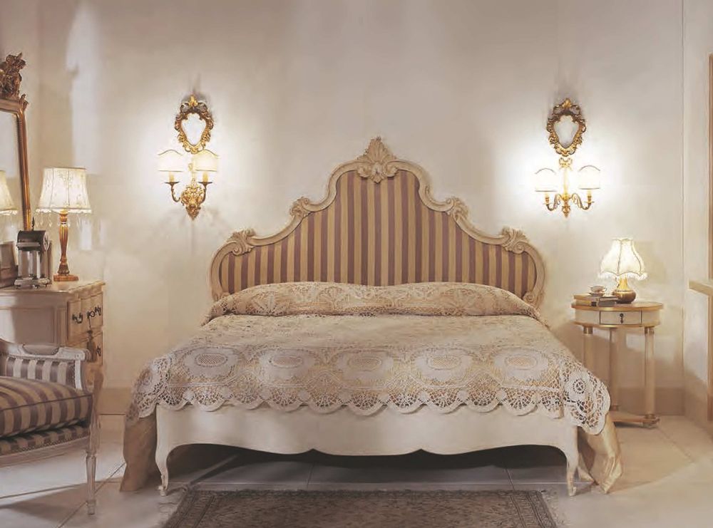 Lits - Lits provinciaux français brossés et peints à la main - INTERIORS ITALIA