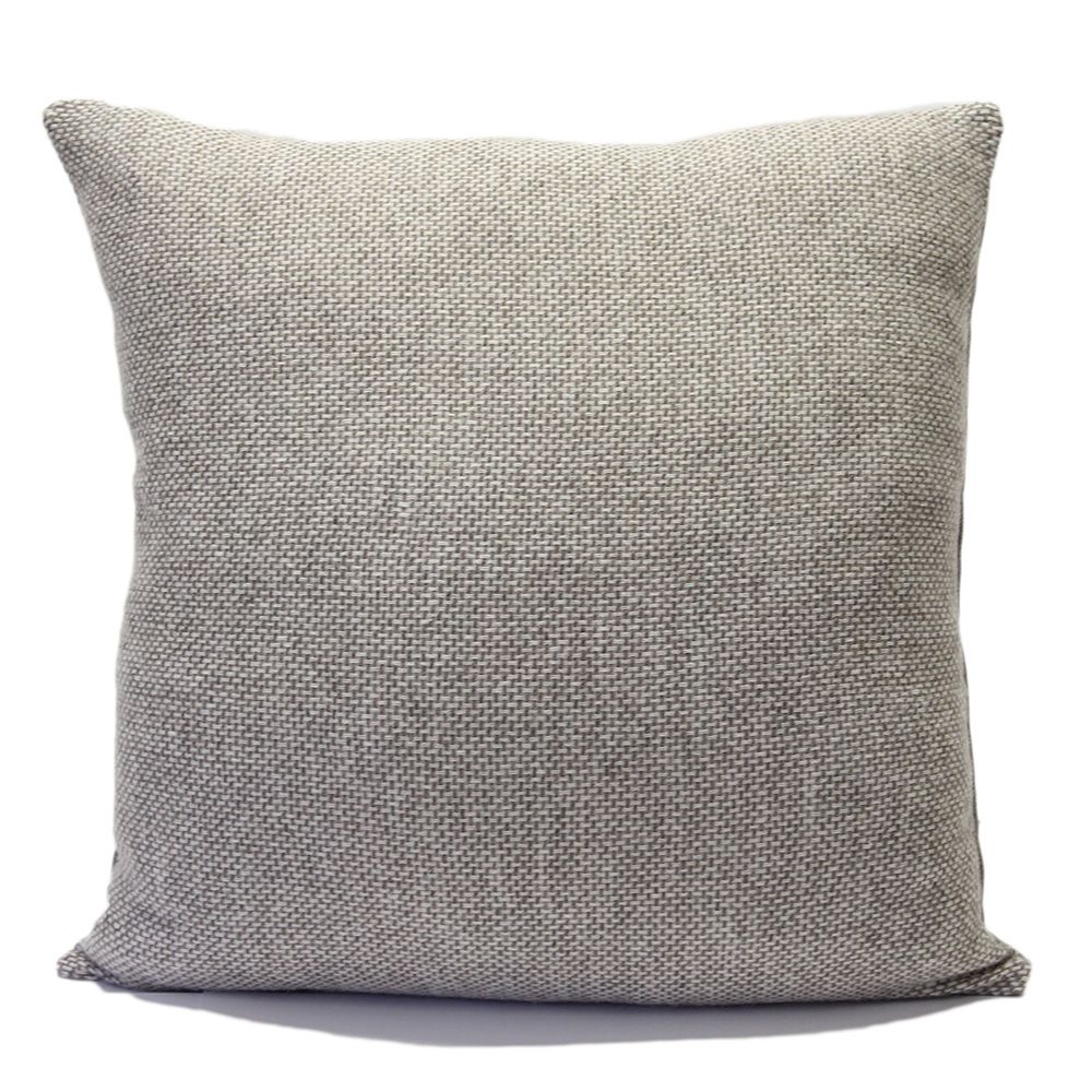 Comforters and pillows - Wool decorative Cushions - GIARDINO SEGRETO