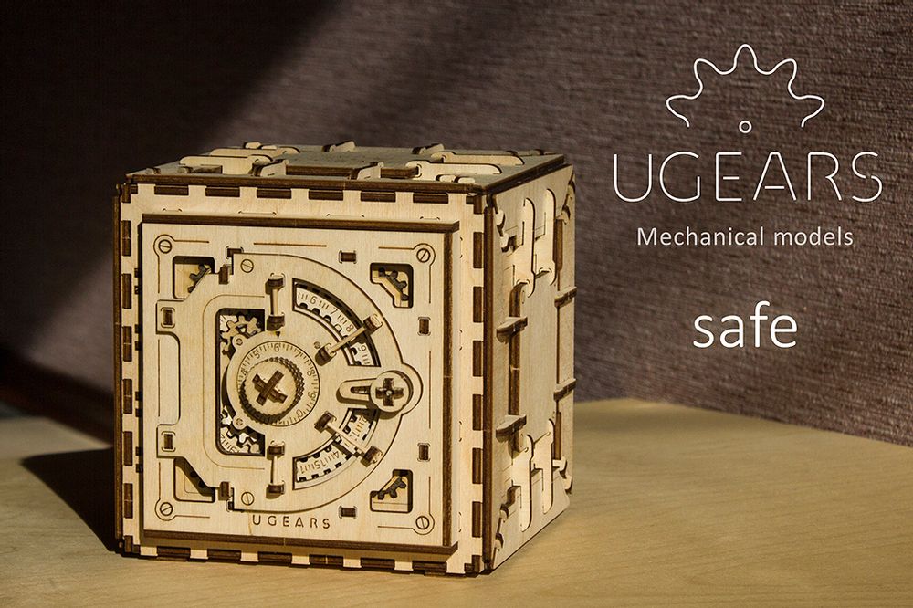 Cadeaux - UGEARS Modèles Mécaniques: COFFRE-FORT - UGEARS
