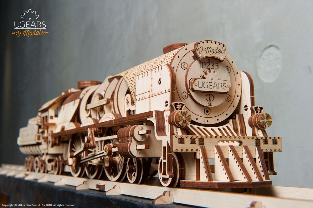 Gifts - UGEARS Mechanical Models: V-EXPRESS STEAM TRAIN with TENDER - UGEARS