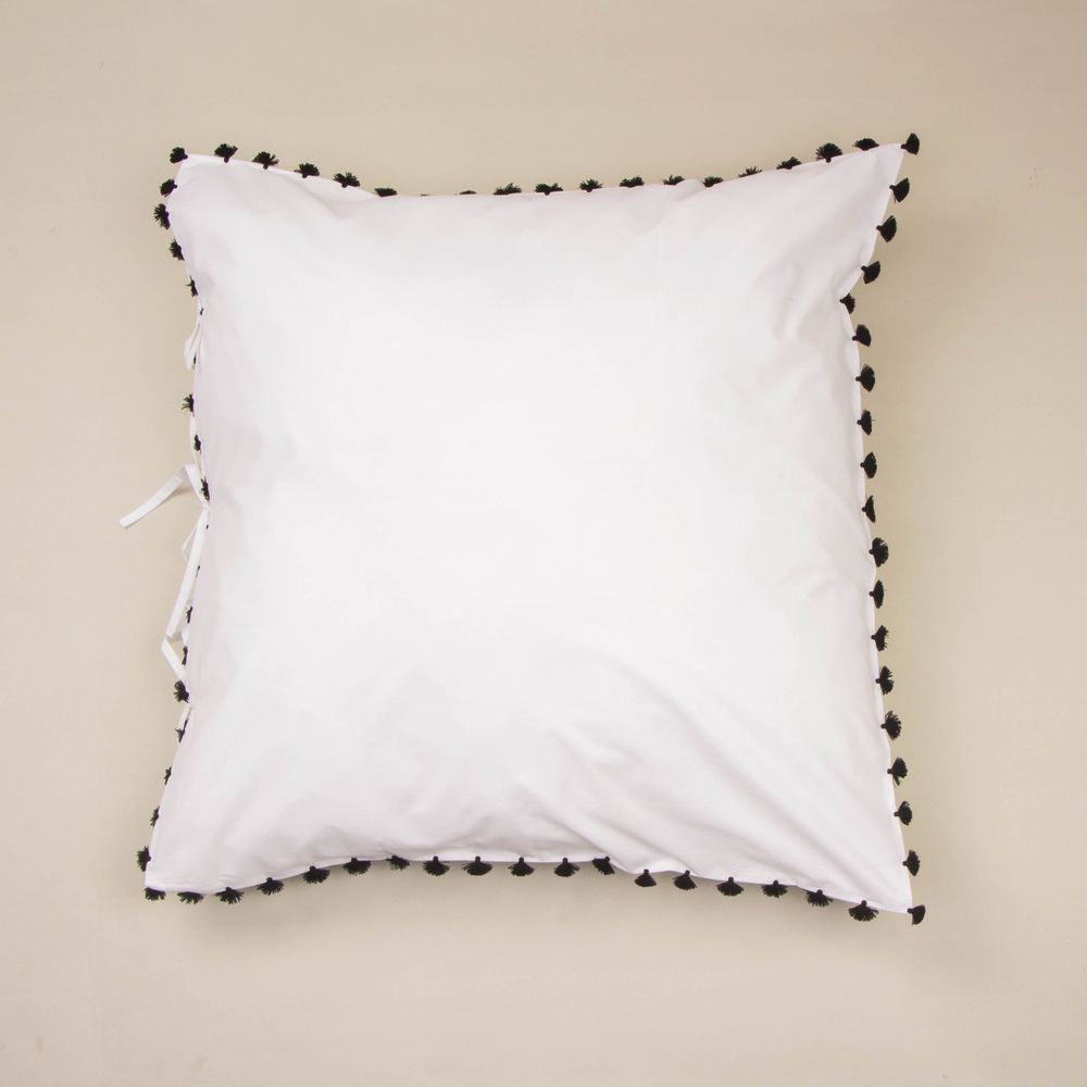 Decorative objects - White cotton bed linen with pompons - MIA ZIA