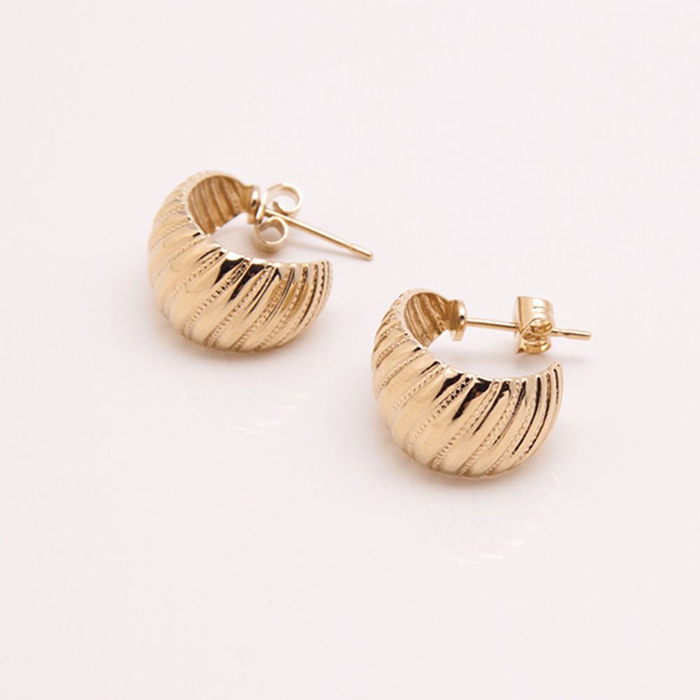 Jewelry - WAVY Hoop Earrings - LES FEMMES À BARBES