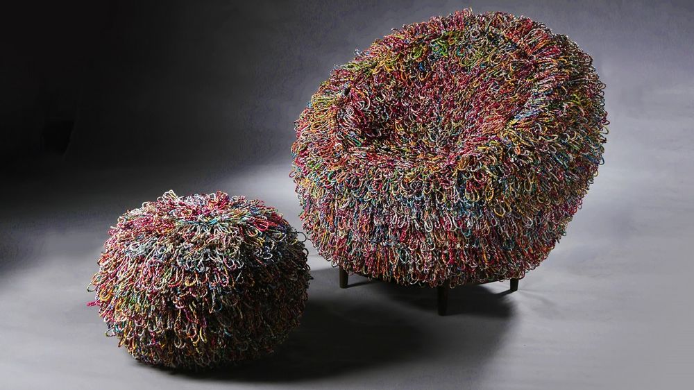 Lawn armchairs - CORAL DESIGN POUF IN PLASTIC FOOD PACKAGING - RUE RANGOLI