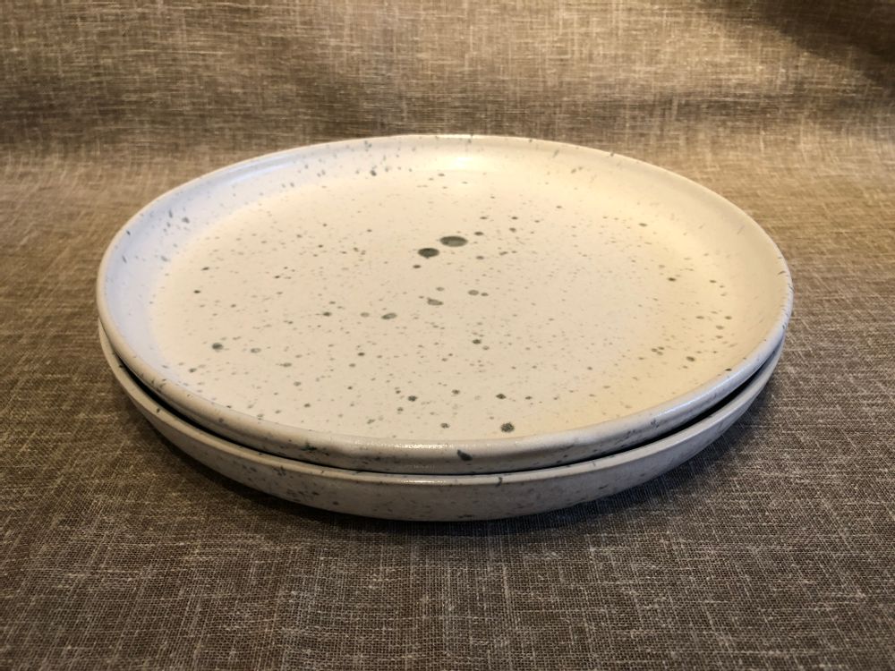 Assiettes au quotidien - Assiette en grès Diamètre 25 cm - LES POTERIES DE SWANE