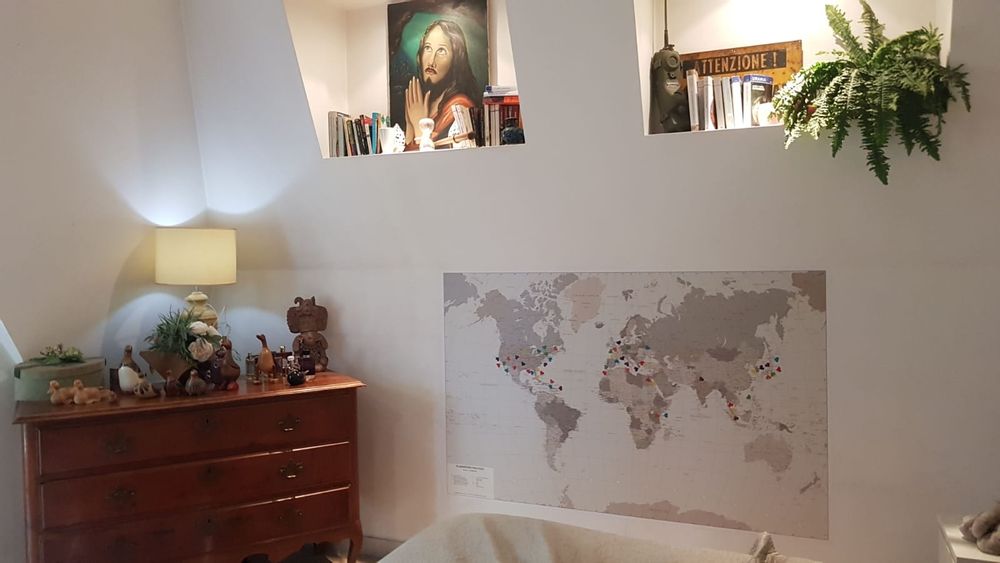 Poster - Map of the political world with sepia colors  - CARTOGRAFICA VISCEGLIA