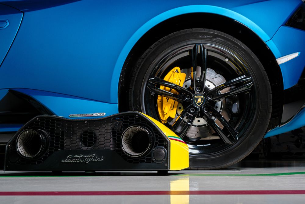 Speakers and radios - Speaker Lamborghini AVALÁN Automobili - IXOOST - ARTISTIC AUDIO