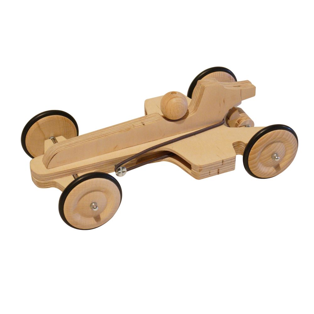 Children's arts and crafts - Ayrton's Car, a wooden car building project, with an elastic band motor - MANUFACTURE EN FAMILLE