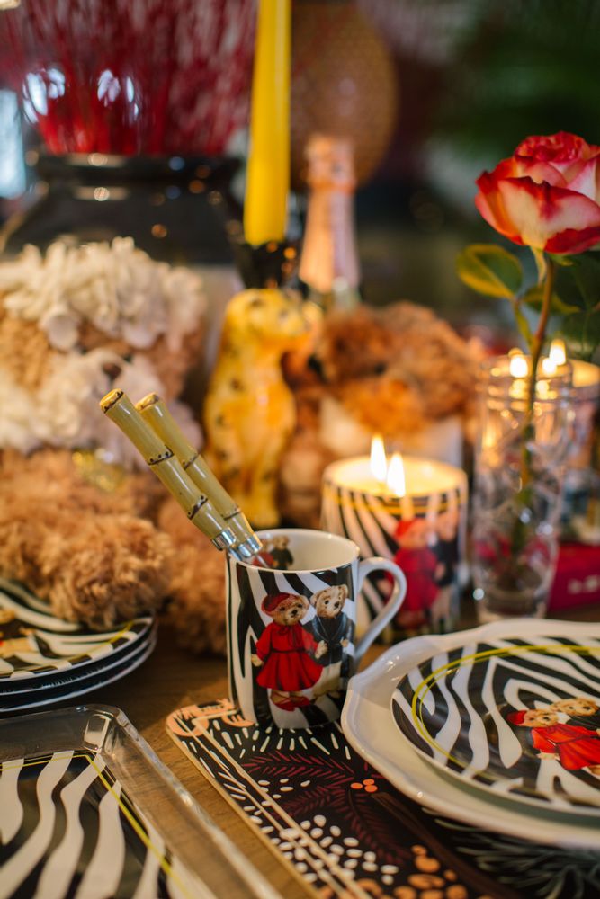 Everyday plates - Vitelli Zebra Teddy Bear Patterned 20 Cm Porcelain Plate - VITELLI DESIGN STUDIO