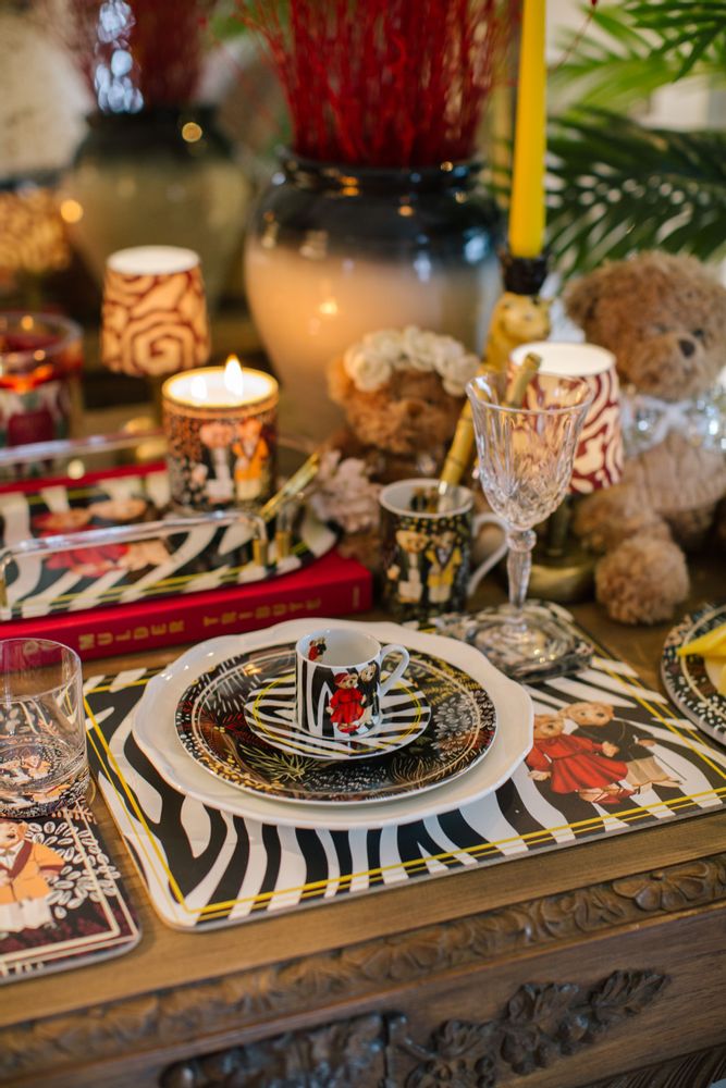 Tea and coffee accessories - Vitelli Zebra Teddy Bear Patterned 20 Cm Porcelain Plate - VITELLI DESIGN STUDIO