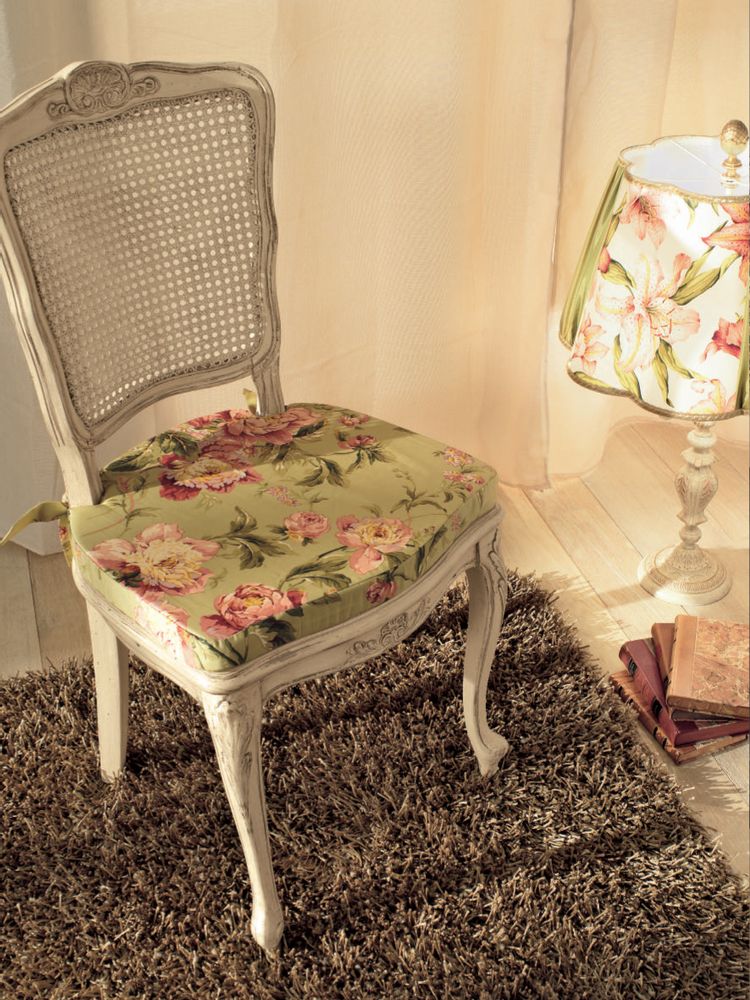 Chairs - Classic chic and French provincial chairs - INTERIORS ITALIA