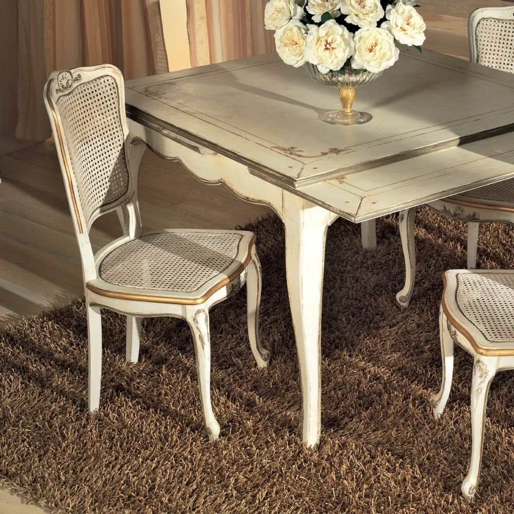 Chairs - Classic chic and French provincial chairs - INTERIORS ITALIA