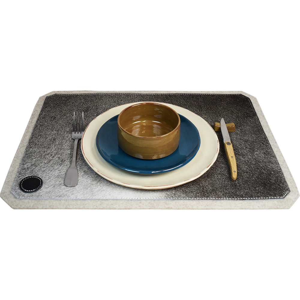 Formal plates - Cowhide and wool felt placemats - L'ATELIER DES TANNERIES