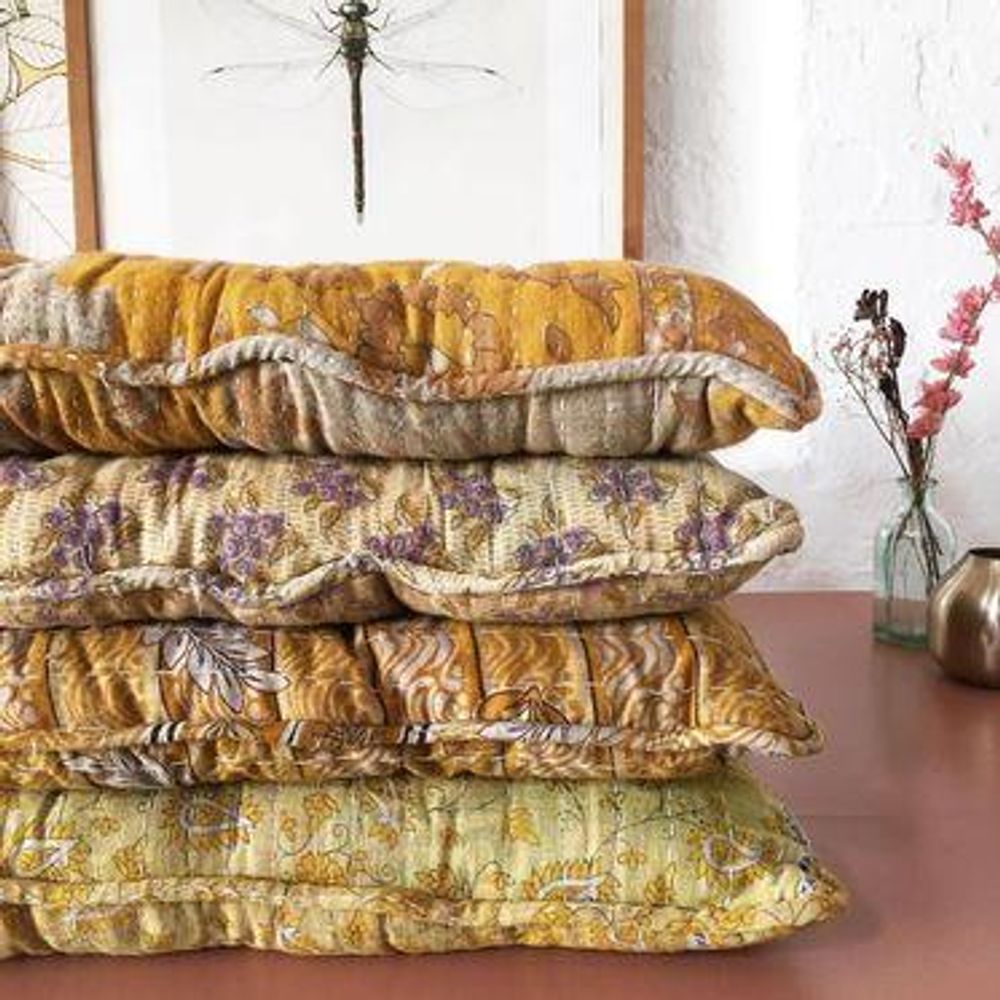 Comforters and pillows - Sari kantha seat pad 40x40 - QUOTE COPENHAGEN APS