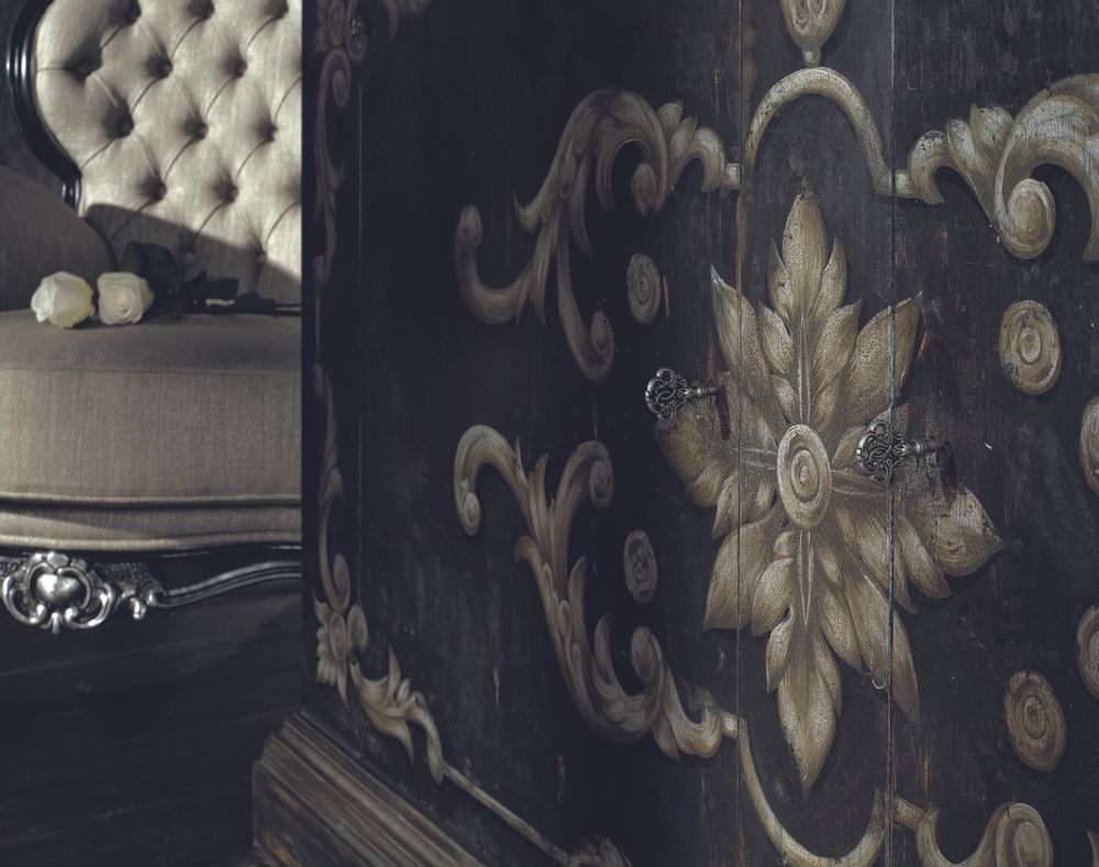 Buffets - AP256/D1 - Buffet décoré à la main « Rinascimento » avec deux portes et deux tiroirs - INTERIORS ITALIA