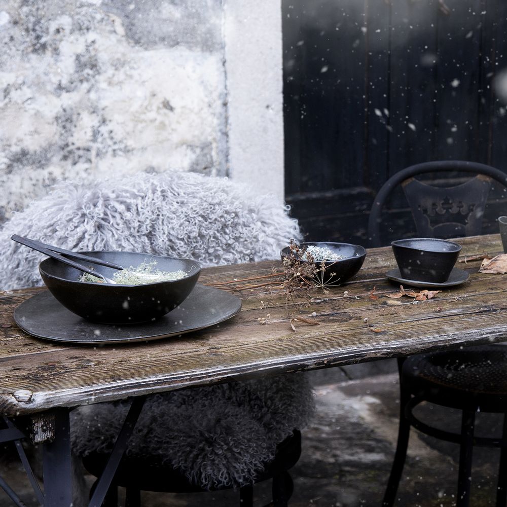 Assiettes de réception - collection en gres artisanal noir - FIORIRA UN GIARDINO SRL