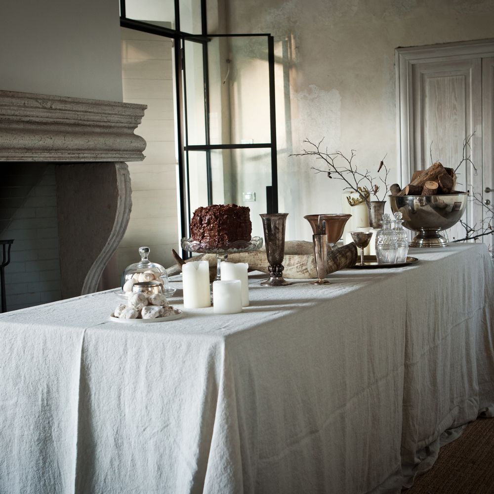 Table linen - Linen Tablecloth with Large Border - ONCE MILANO