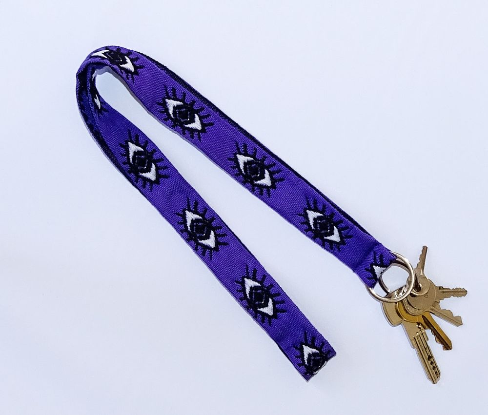 Decorative objects - Keychain. - PNTWORLD