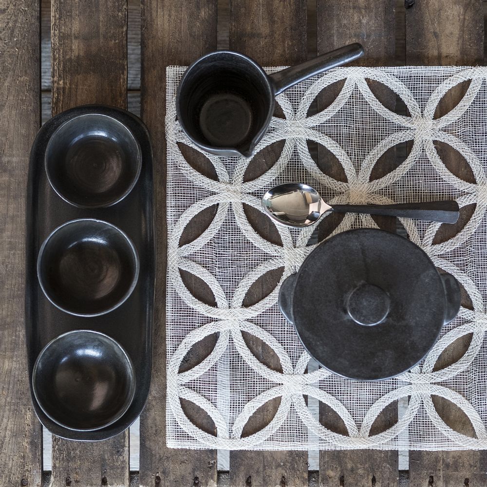 Assiettes de réception - collection en gres artisanal noir - FIORIRA UN GIARDINO SRL