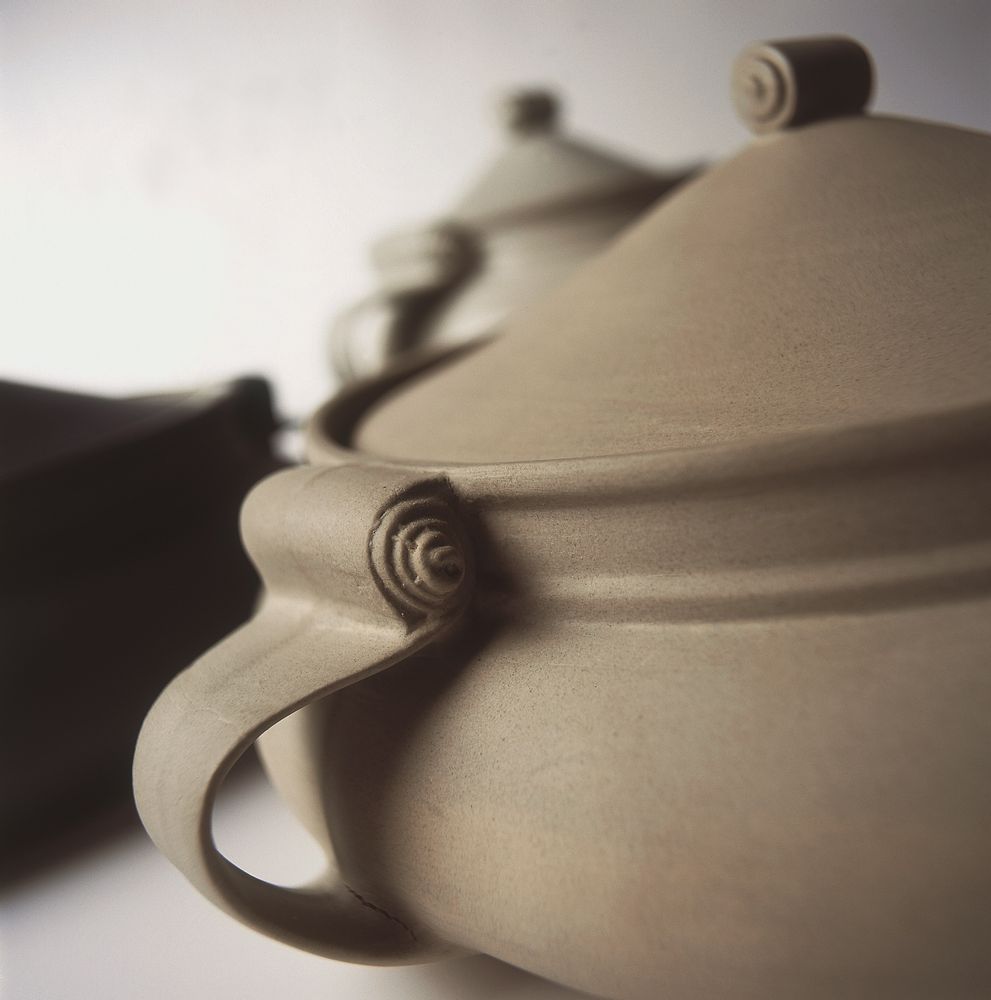 Plats et saladiers - Stufarola - poêle à four - cocotte en pyrex - CERAMICHE BUCCI SRL