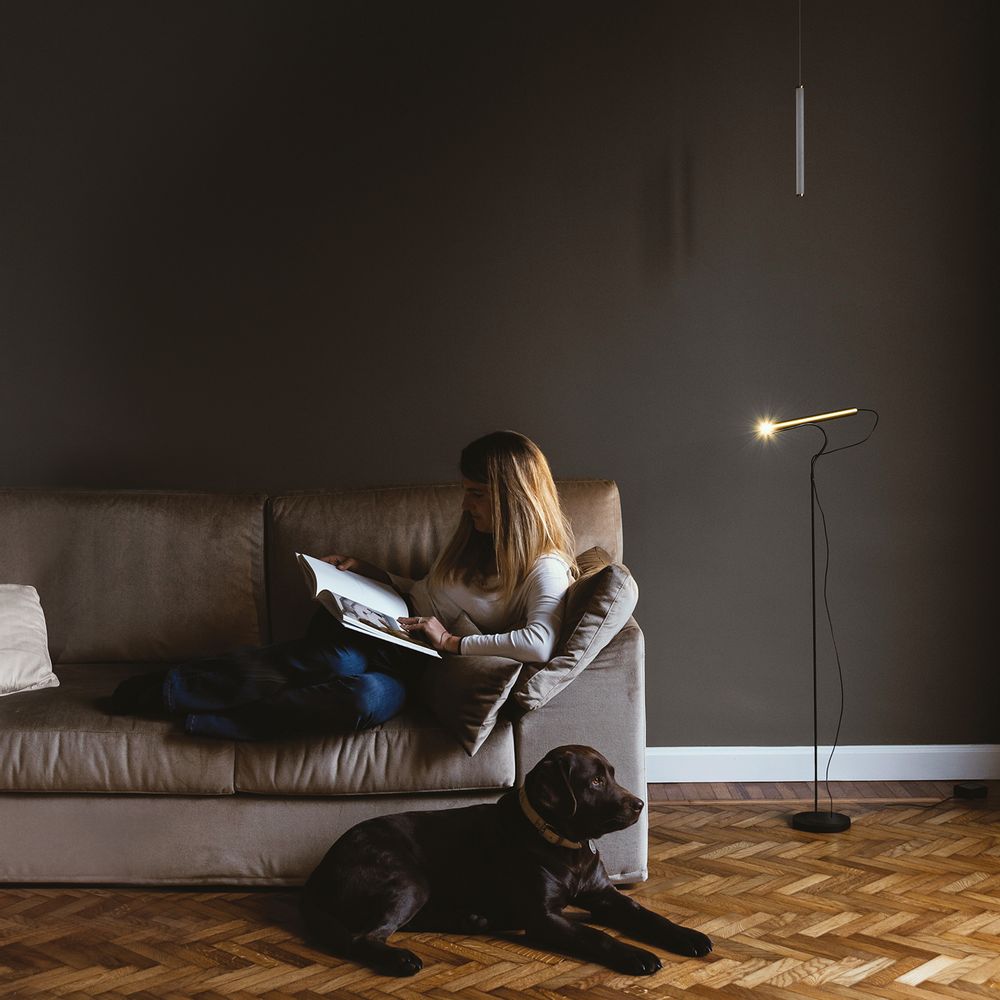 Floor lamps - Equilibrio floor with servoluce - OLIVELAB