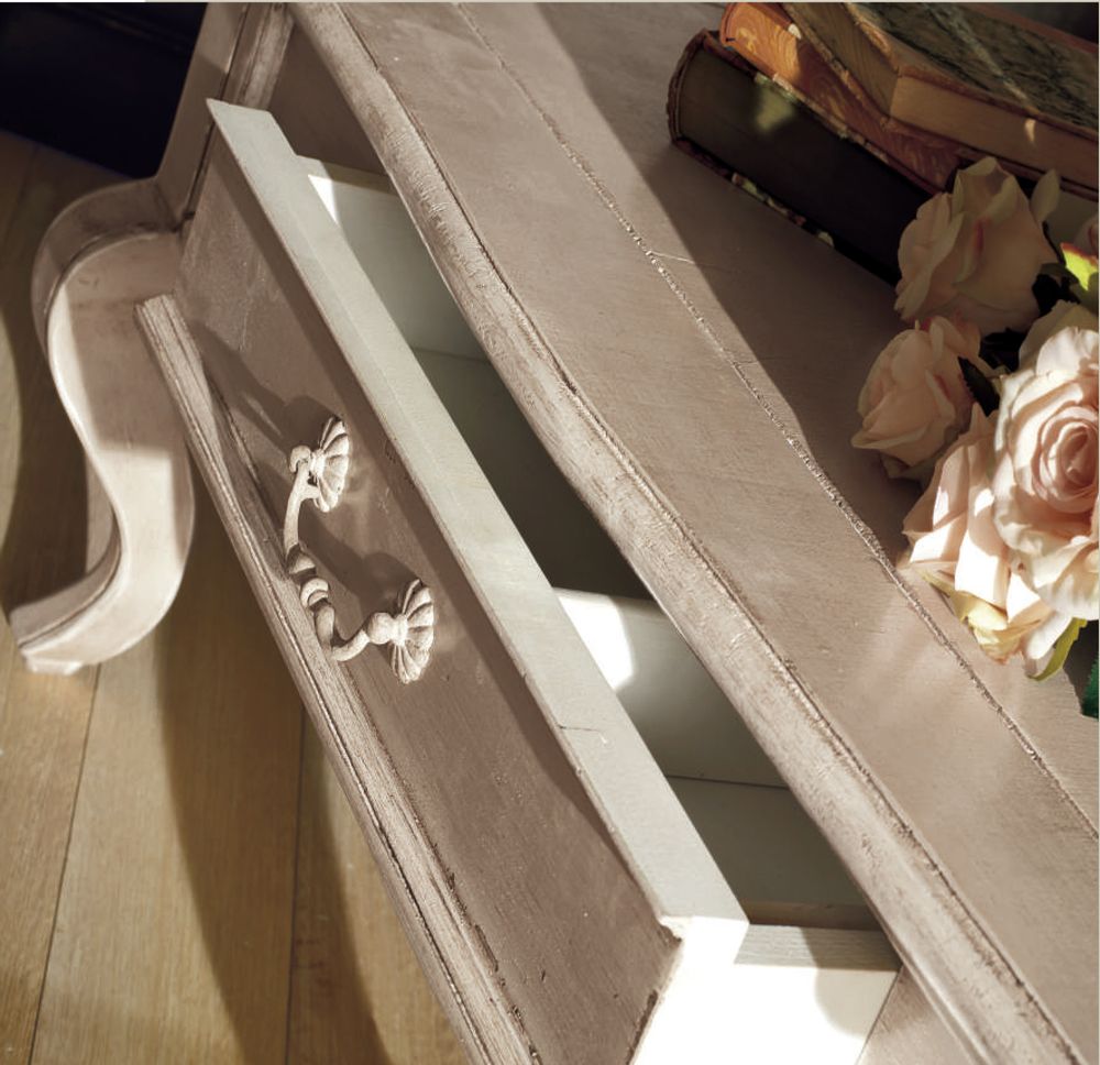 Tables basses - Tables basses françaises provinciales et classiques chics - INTERIORS ITALIA