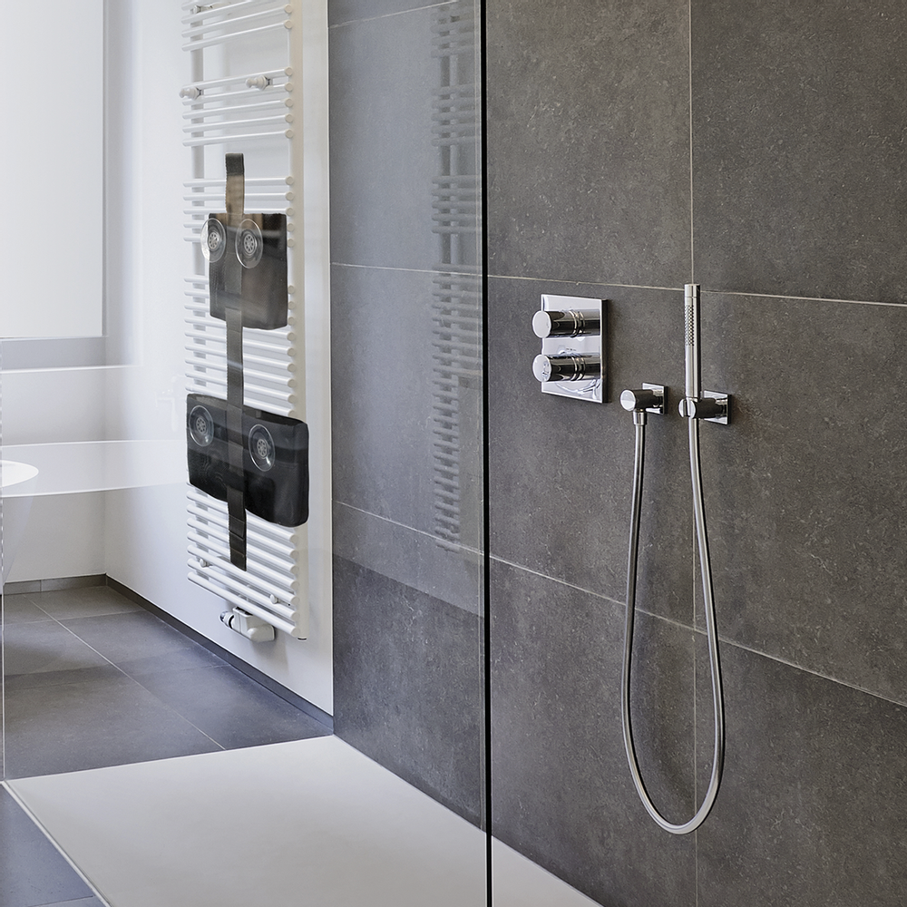 Shower stalls - Storage system for shower - EVER LIFE DESIGN