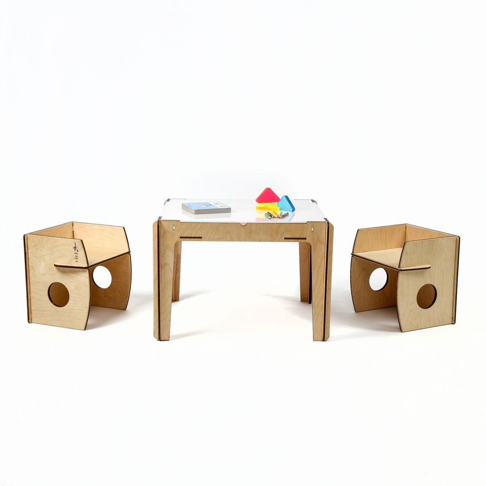 Chambres d'enfants - Tavoluccico, Reggio Emilia table légère pour enfants - NINIDESIGN