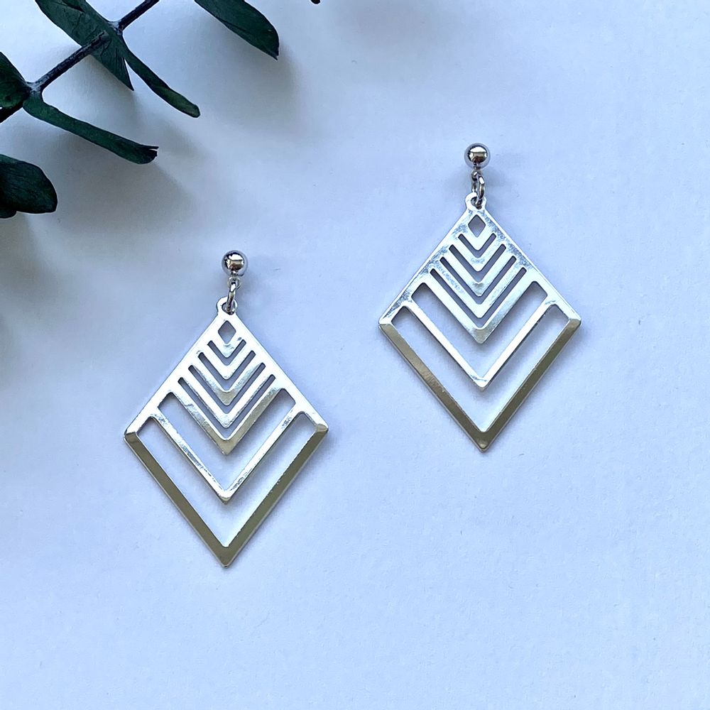Bijoux - Boucles d'oreilles dorées à l'or fin ou argentées (rhodium) - NAO JEWELS