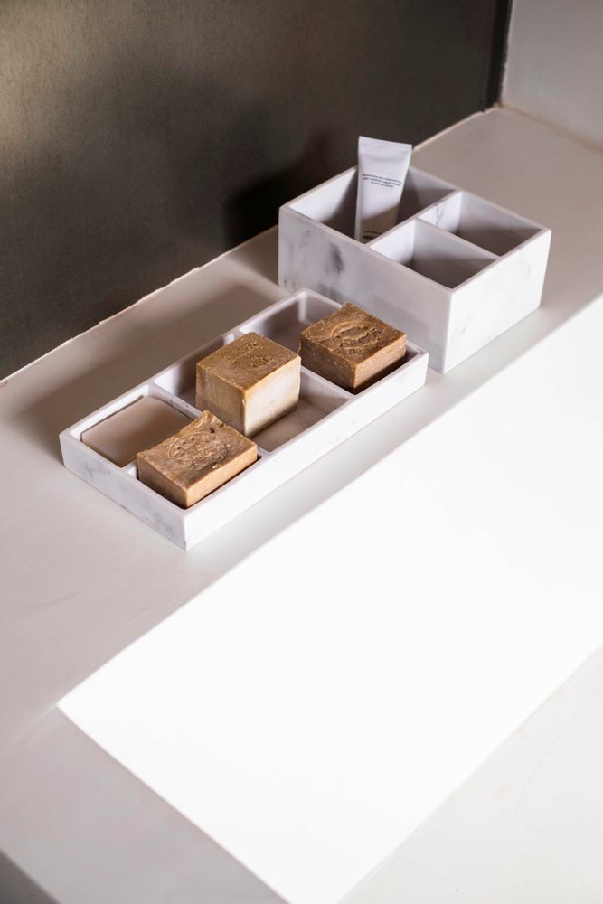 Kitchen utensils - Marble effect polyresin tray 30.5x15x3.5 cm AX21048 - ANDREA HOUSE