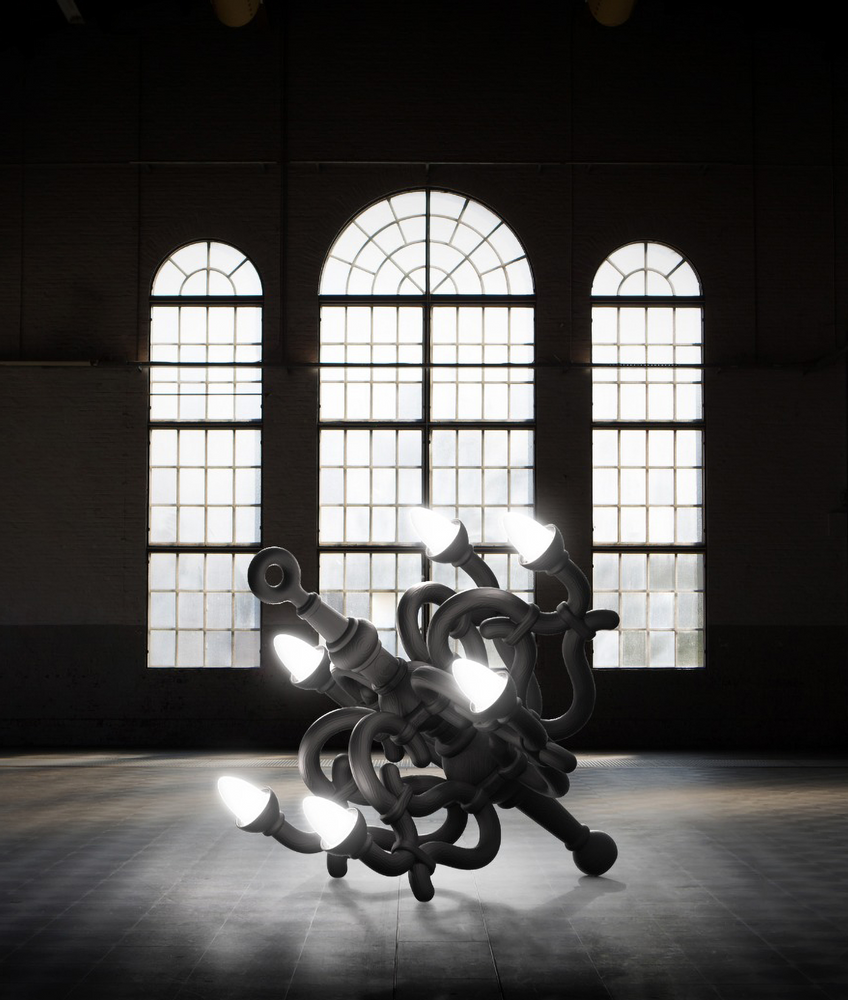 Objets design - FALLEN CHANDELIER - QEEBOO