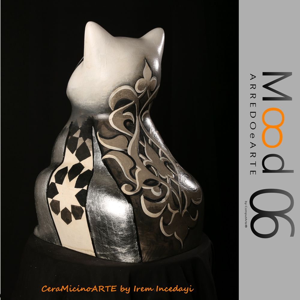Pièces uniques - Bianca Miao - CeraMicinoARTE - une statuette de chat - Pièce d'art unique créée par Irem Incedayi - MOOD06 ARREDO E ARTE BY COMPUTARTE®