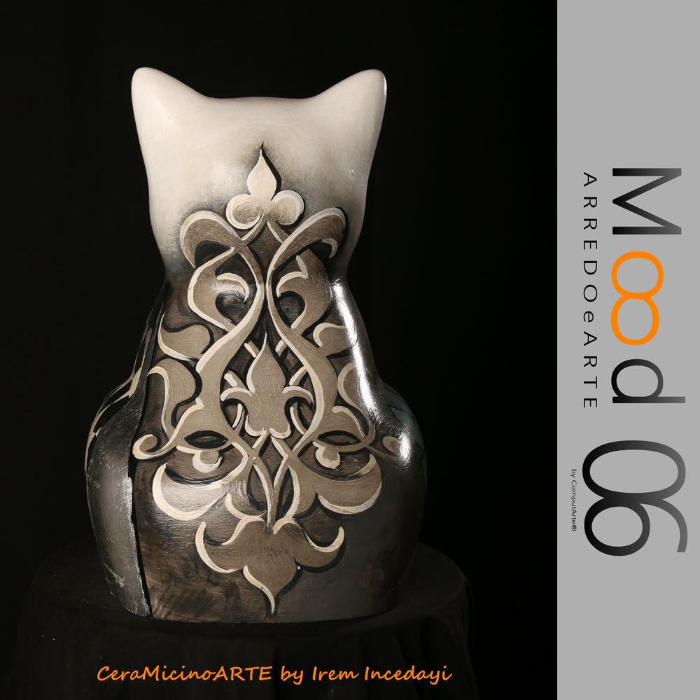 Pièces uniques - Bianca Miao - CeraMicinoARTE - une statuette de chat - Pièce d'art unique créée par Irem Incedayi - MOOD06 ARREDO E ARTE BY COMPUTARTE®
