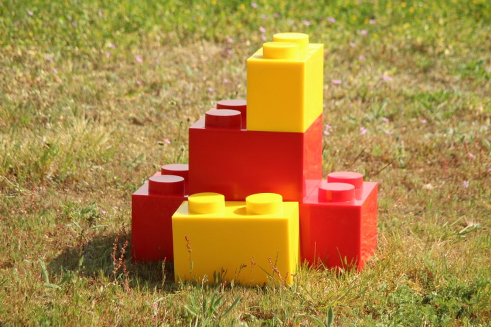 Aménagements pour bureau - Brick It 8 plots - PETIT POUCE FACTORY