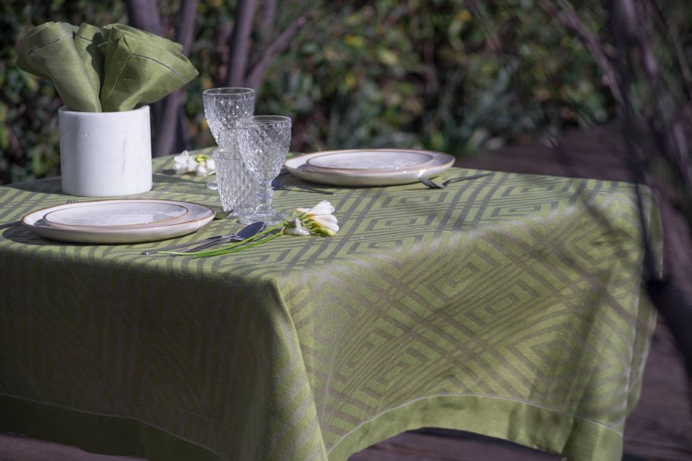 Linge de table textile - Nappe 100% lin « Géométrique » - EVA