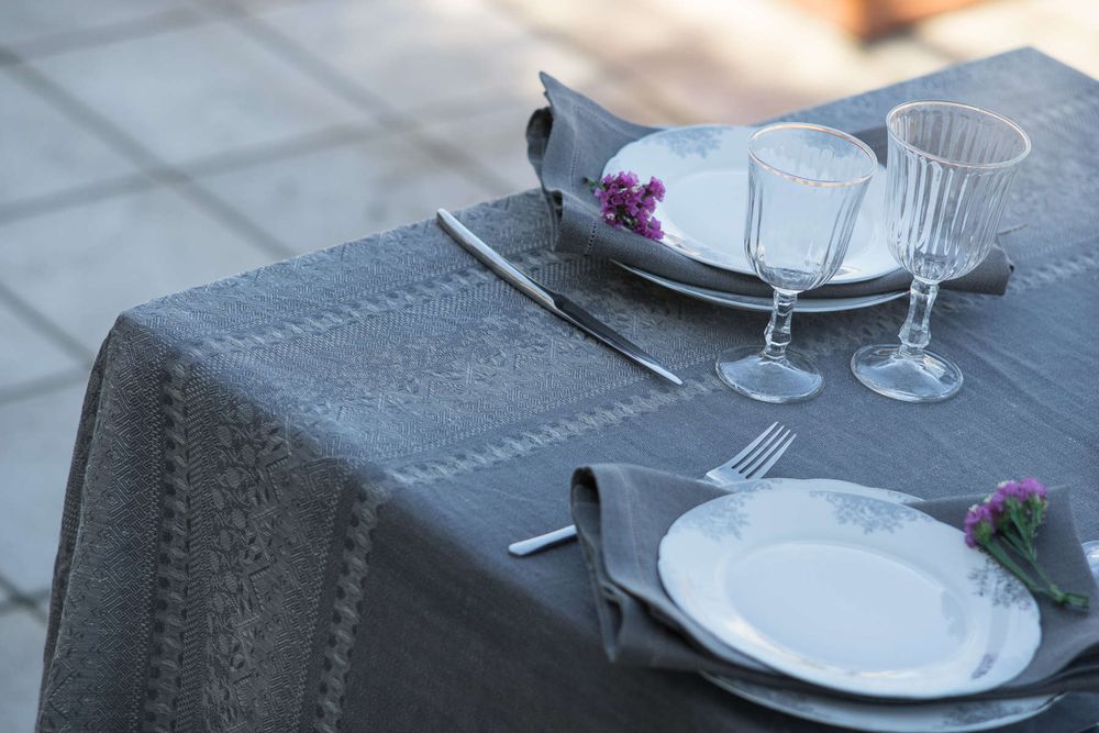 Linge de table textile - Nappe 100% lin « Susan » - EVA