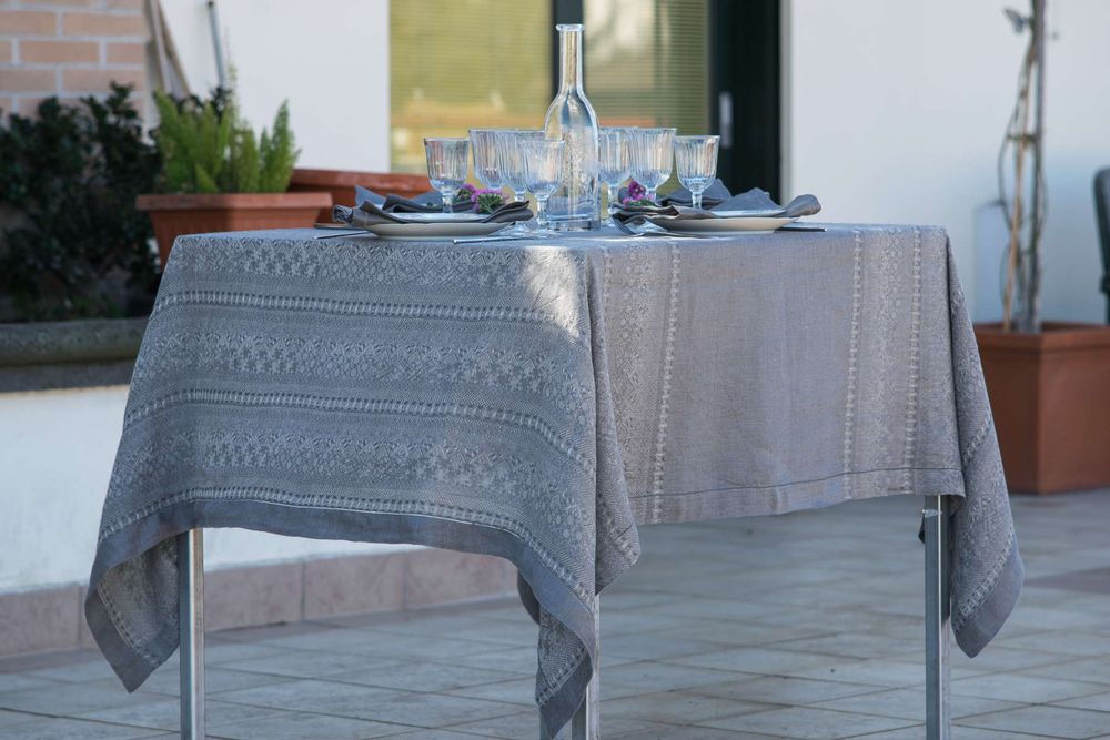 Linge de table textile - Nappe 100% lin « Susan » - EVA