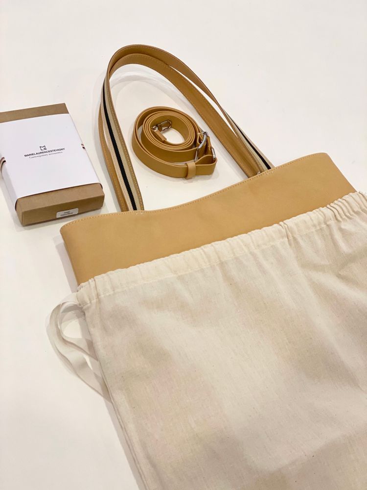Bags and totes - Leather Tote Bag - Natural - Adjustable and removable strap - MLS-MARIELAURENCESTEVIGNY