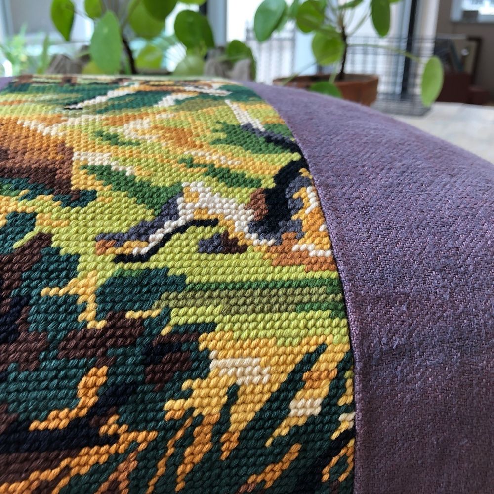 Coussins textile - Coussin canevas "le chien d'arrêt" - 50x50cm - L'ATELIER DES CREATEURS